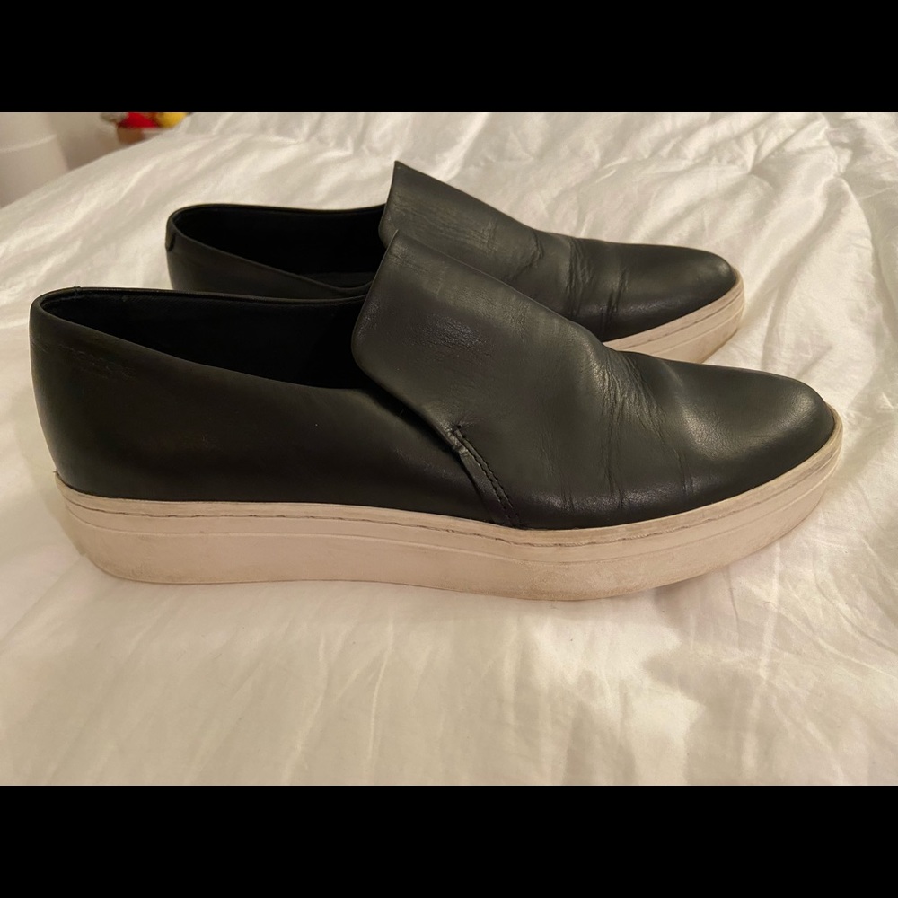 Vagabond women’s slip on shoes